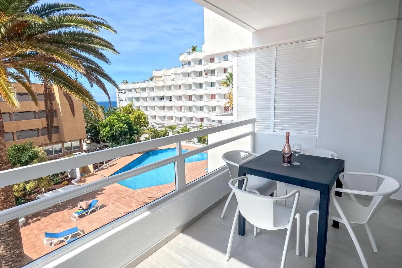 Stunning Apartment With Ocean View contacts